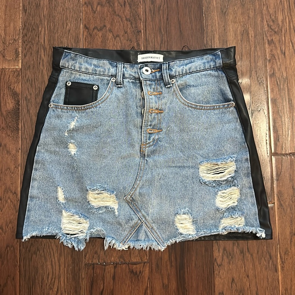 Denim & leather skirt